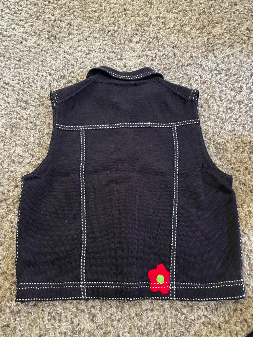 Vintage Michael Simon Black Vest with Multicolor Felt Flower Appliqué - Picture 2 of 8
